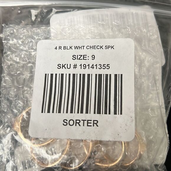 TORRID CHECKERED COCKTAI
RING SET - Picture 7 of 7